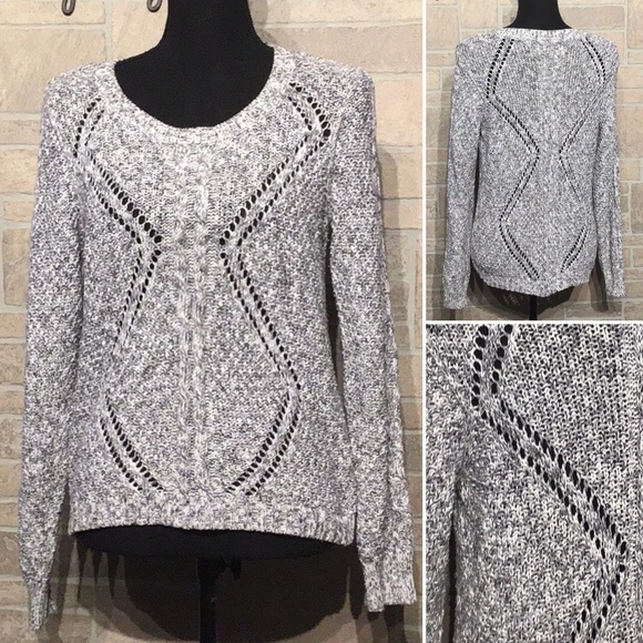 Sonoma - Sz M - pattern knit hole sweater - unique